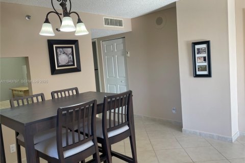 Copropriété à louer à Miami Beach, Floride: 1 chambre, 99.87 m2 № 2000803 - photo 27