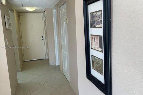 Copropriété à louer à Miami Beach, Floride: 1 chambre, 99.87 m2 № 2000803 - photo 29