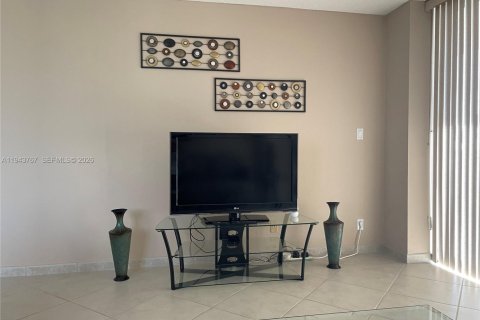 Copropriété à louer à Miami Beach, Floride: 1 chambre, 99.87 m2 № 2000803 - photo 22