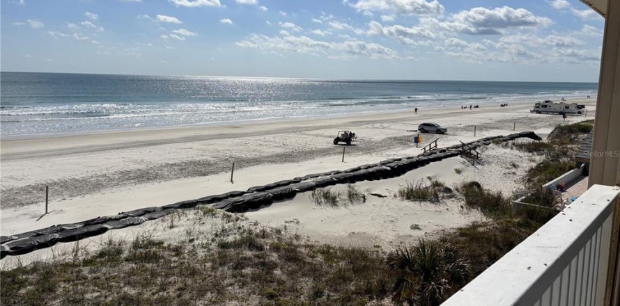 Casa en New Smyrna Beach, Florida 4 dormitorios, 163.88 m2 № 1637445