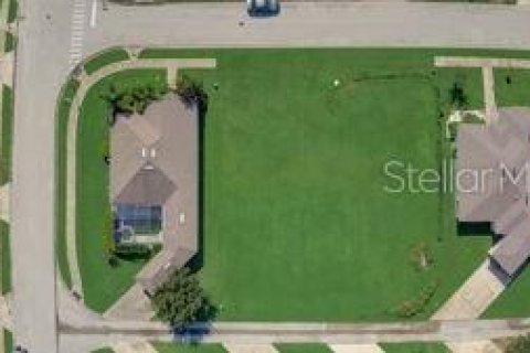 Land in Kissimmee, Florida № 714990 - photo 3