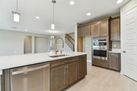 Casa en venta en Wesley Chapel, Florida, 4 dormitorios, 290.41 m2 № 1515349 - foto 18