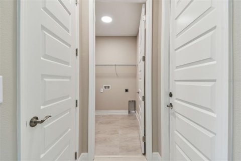Casa en venta en Wesley Chapel, Florida, 4 dormitorios, 290.41 m2 № 1515349 - foto 12