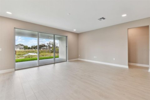 Casa en venta en Wesley Chapel, Florida, 4 dormitorios, 290.41 m2 № 1515349 - foto 23
