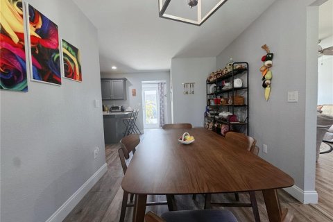 Villa ou maison à vendre à Ocala, Floride: 4 chambres, 257.71 m2 № 1850055 - photo 19