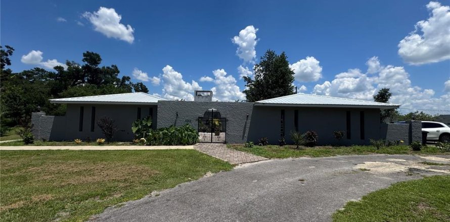Casa en Ocala, Florida 4 dormitorios, 257.71 m2 № 1850055
