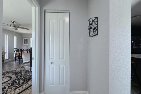 Villa ou maison à vendre à Ocala, Floride: 4 chambres, 257.71 m2 № 1850055 - photo 11