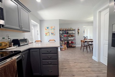 Villa ou maison à vendre à Ocala, Floride: 4 chambres, 257.71 m2 № 1850055 - photo 25