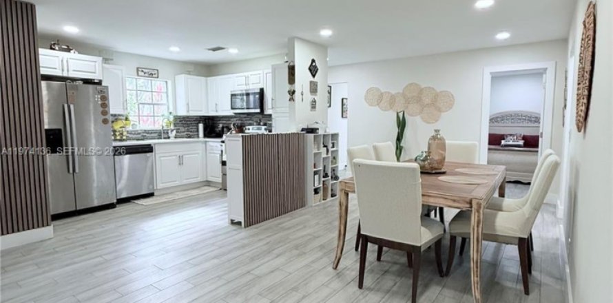 Casa en Boca Raton, Florida 3 dormitorios, 134.89 m2 № 2036251