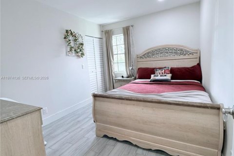 Casa en venta en Boca Raton, Florida, 3 dormitorios, 134.89 m2 № 2036251 - foto 9