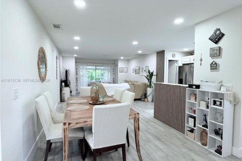 Casa en venta en Boca Raton, Florida, 3 dormitorios, 134.89 m2 № 2036251 - foto 2