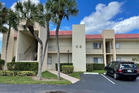 Condominio en alquiler en Jupiter, Florida, 1 dormitorio, 65.4 m2 № 973000 - foto 1