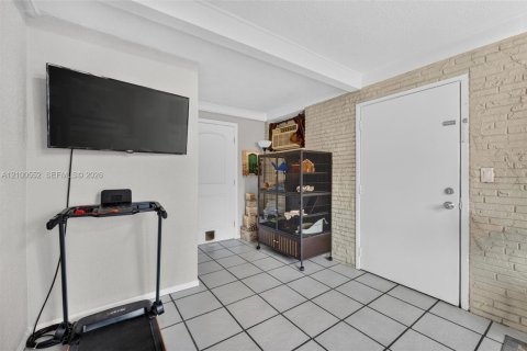 Casa en venta en West Park, Florida, 3 dormitorios, 104.42 m2 № 2401725 - foto 10