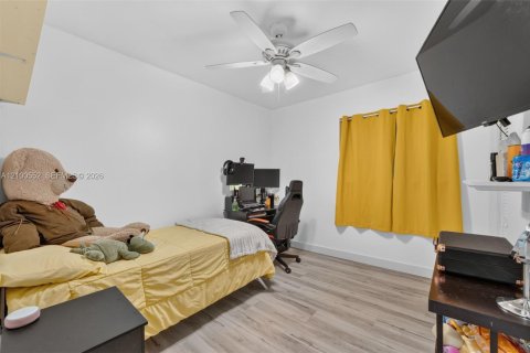 Casa en venta en West Park, Florida, 3 dormitorios, 104.42 m2 № 2401725 - foto 6