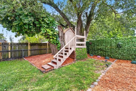 Casa en venta en West Park, Florida, 3 dormitorios, 104.42 m2 № 2401725 - foto 14
