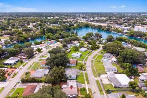 Casa en venta en West Park, Florida, 3 dormitorios, 104.42 m2 № 2401725 - foto 18