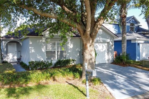 House in Haines City, Florida 3 bedrooms, 104.98 sq.m. № 1782638 - photo 1
