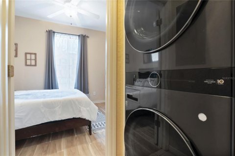 Townhouse in Davenport, Florida 4 bedrooms, 138.61 sq.m. № 2093969 - photo 22