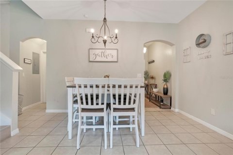 Townhouse in Davenport, Florida 4 bedrooms, 138.61 sq.m. № 2093969 - photo 14