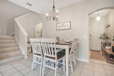 Townhouse in Davenport, Florida 4 bedrooms, 138.61 sq.m. № 2093969 - photo 11