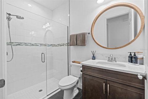 Casa en venta en Land O' Lakes, Florida, 4 dormitorios, 295.99 m2 № 1902422 - foto 10