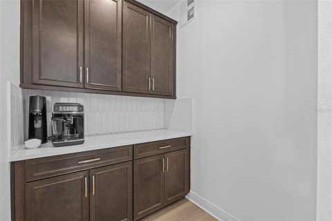 Casa en venta en Land O' Lakes, Florida, 4 dormitorios, 295.99 m2 № 1902422 - foto 26