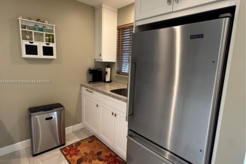Adosado en venta en Hypoluxo, Florida, 2 dormitorios, 104.79 m2 № 1845488 - foto 1