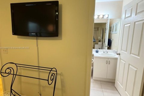 Adosado en venta en Hypoluxo, Florida, 2 dormitorios, 104.79 m2 № 1845488 - foto 18