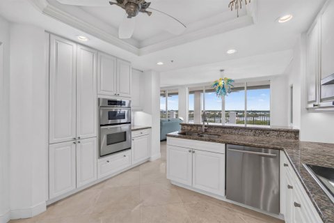 Condo in Jupiter, Florida, 3 bedrooms № 2414598 - photo 8