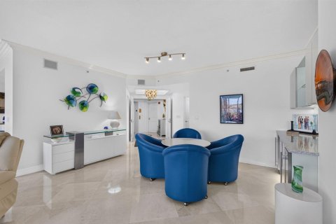 Condo in Jupiter, Florida, 3 bedrooms № 2414598 - photo 11
