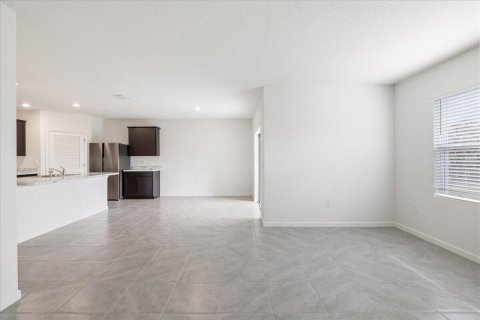 House in Sebastian, Florida 4 bedrooms, 171.96 sq.m. № 2083215 - photo 12