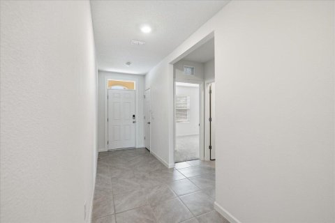 House in Sebastian, Florida 4 bedrooms, 171.96 sq.m. № 2083215 - photo 2