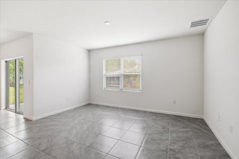 House in Sebastian, Florida 4 bedrooms, 171.96 sq.m. № 2083215 - photo 16