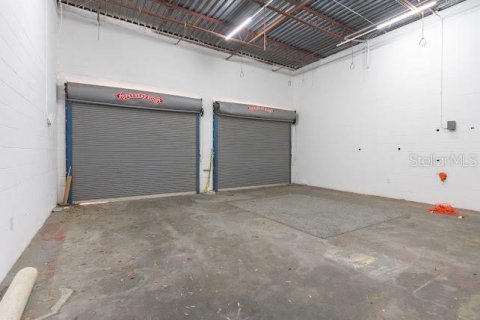 Propiedad comercial en alquiler en Ocala, Florida, 559.36 m2 № 1656982 - foto 11