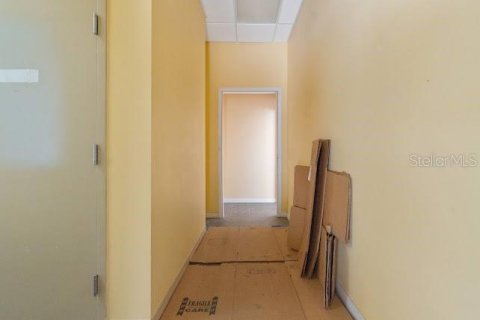Propiedad comercial en alquiler en Ocala, Florida, 559.36 m2 № 1656982 - foto 9
