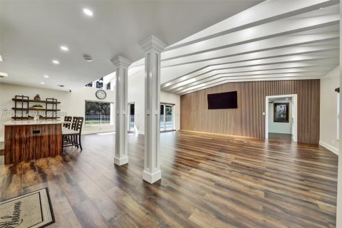 Купить виллу или дом в Корал-Спрингс, Флорида 4 спальни, 194.44м2, № 2033547 - фото 11