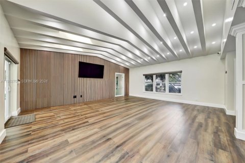 Купить виллу или дом в Корал-Спрингс, Флорида 4 спальни, 194.44м2, № 2033547 - фото 17