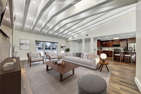 Купить виллу или дом в Корал-Спрингс, Флорида 4 спальни, 194.44м2, № 2033547 - фото 7