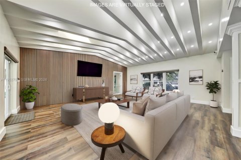 Купить виллу или дом в Корал-Спрингс, Флорида 4 спальни, 194.44м2, № 2033547 - фото 8