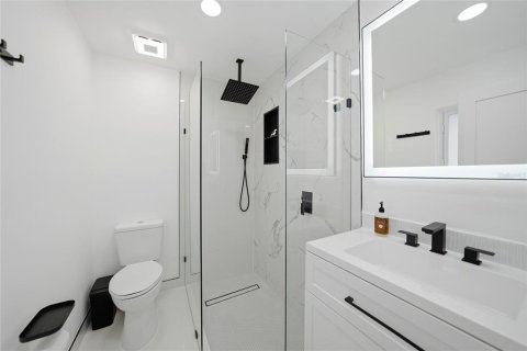 Casa en venta en Port Charlotte, Florida, 2 dormitorios, 106.56 m2 № 2235709 - foto 16