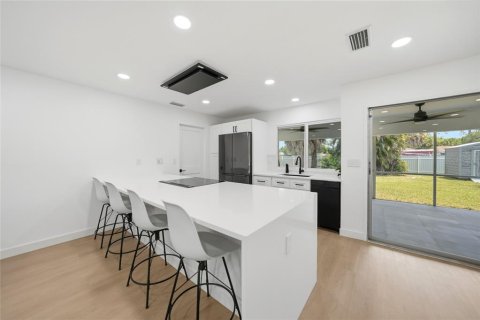 Casa en venta en Port Charlotte, Florida, 2 dormitorios, 106.56 m2 № 2235709 - foto 7