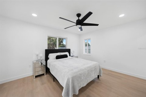 Casa en venta en Port Charlotte, Florida, 2 dormitorios, 106.56 m2 № 2235709 - foto 12
