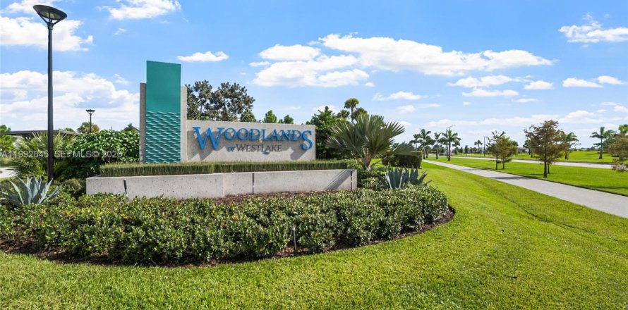 Villa ou maison à Westlake, Floride 4 chambres № 2055979