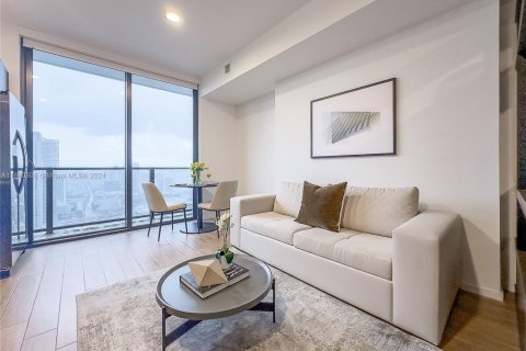 Condo in Miami, Florida  № 1934535 - photo 1