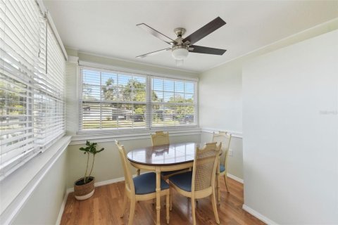 House in Saint Petersburg, Florida 2 bedrooms, 78.87 sq.m. № 1584840 - photo 20