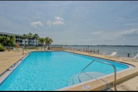 Condominio en venta en Sarasota, Florida, 2 dormitorios, 81.94 m2 № 2420004 - foto 19
