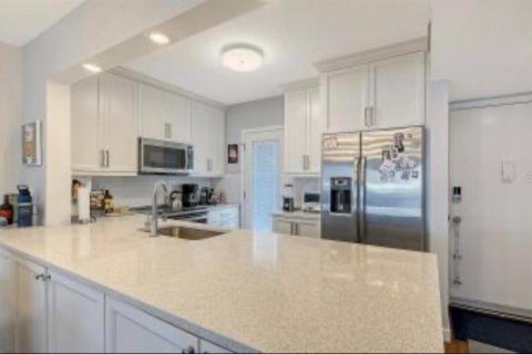 Condominio en venta en Sarasota, Florida, 2 dormitorios, 81.94 m2 № 2420004 - foto 6