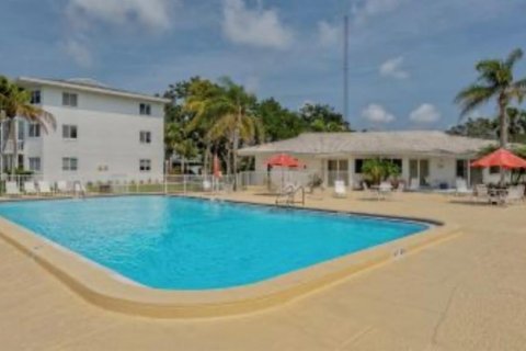 Condominio en venta en Sarasota, Florida, 2 dormitorios, 81.94 m2 № 2420004 - foto 21