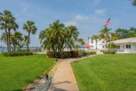 Condominio en venta en Sarasota, Florida, 2 dormitorios, 81.94 m2 № 2420004 - foto 18