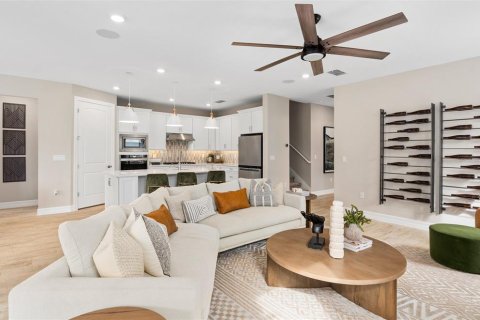 Casa en venta en Orlando, Florida, 4 dormitorios, 289.11 m2 № 1919242 - foto 17